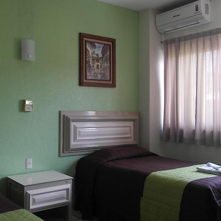 Hotel El Roble Tuxtla Gutiérrez Eksteriør bilde