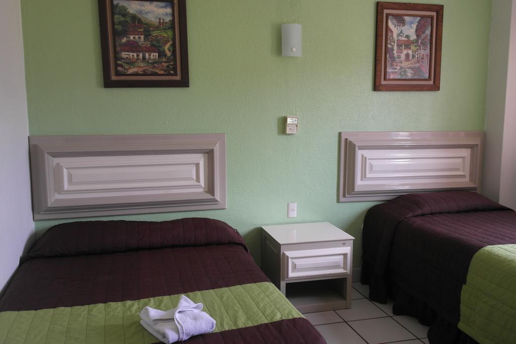 Hotel El Roble Tuxtla Gutiérrez Eksteriør bilde