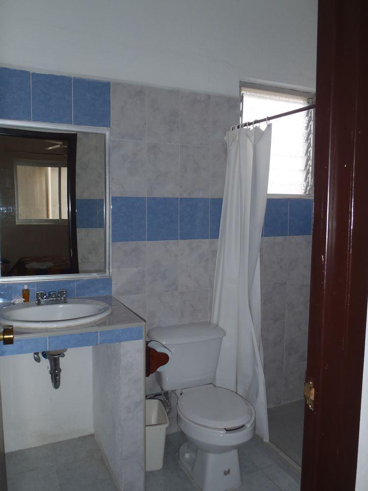 Hotel El Roble Tuxtla Gutiérrez Eksteriør bilde